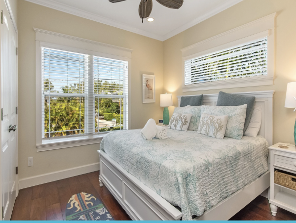 Anna Maria 4 Bedroom Pool Home Home Short Walk to Beach